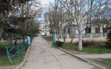 Вход на территорию Севастопольской городской психиатрической больницы