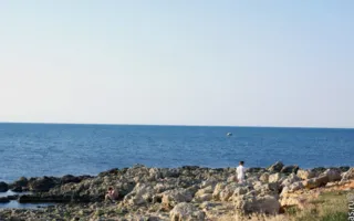 Дикий пляж "Омега"